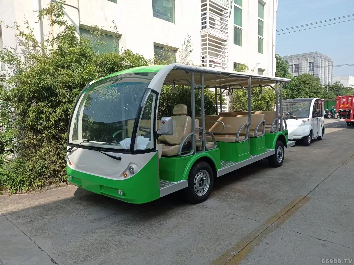 多座電動觀光游覽車，優(yōu)力德23座電瓶觀光車價格